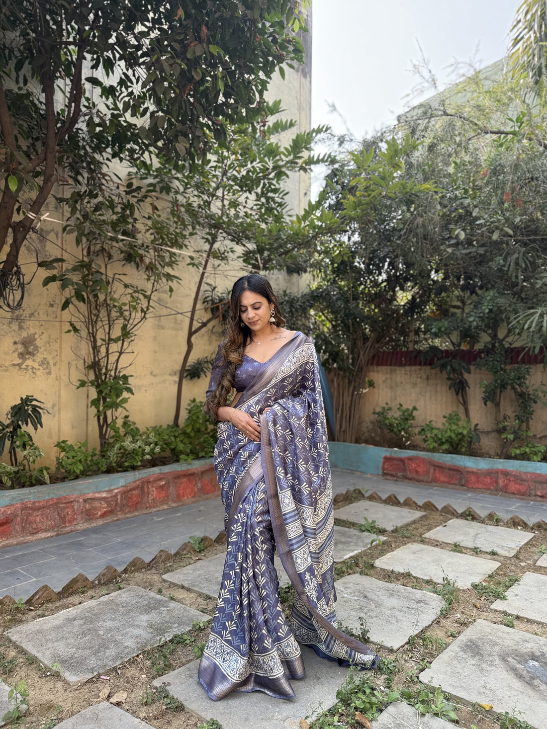 Soft cotton jequard border block print saree